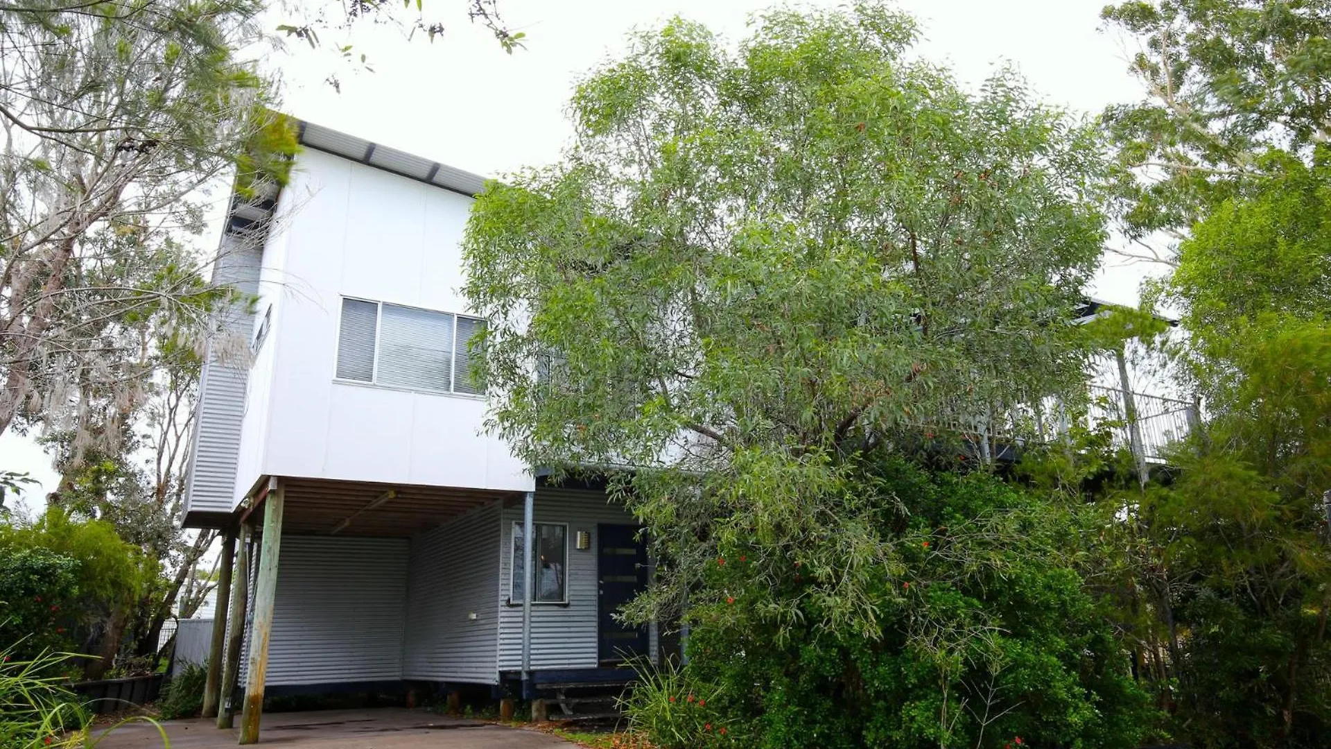 بيت للعطل 4 Coolberry Court - Rainbow Beach. Swimming Pool أستراليا